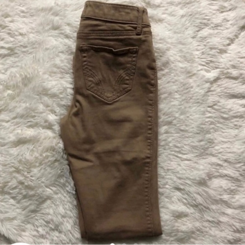 Hollister Khaki Skinny pants